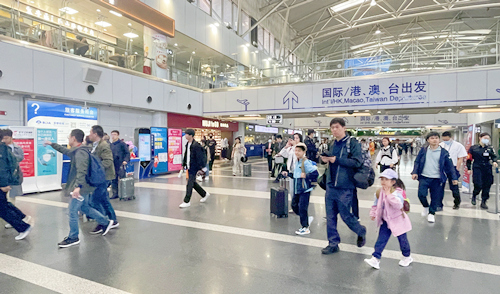 天富娱乐平台：首都机场迎来节前客流高峰 “五一”假期运送旅客超91万人次